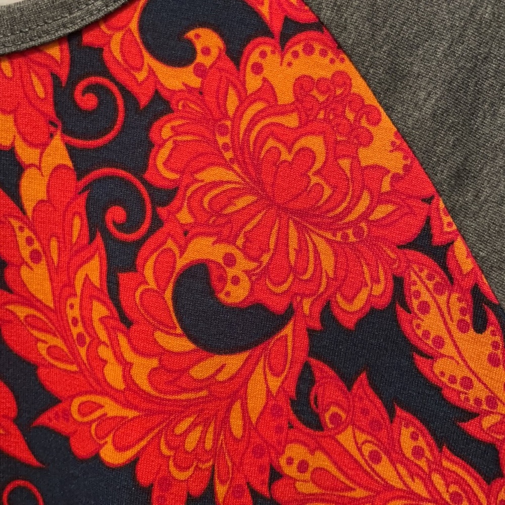 LuLaRoe Randy - Picture 2 of 3